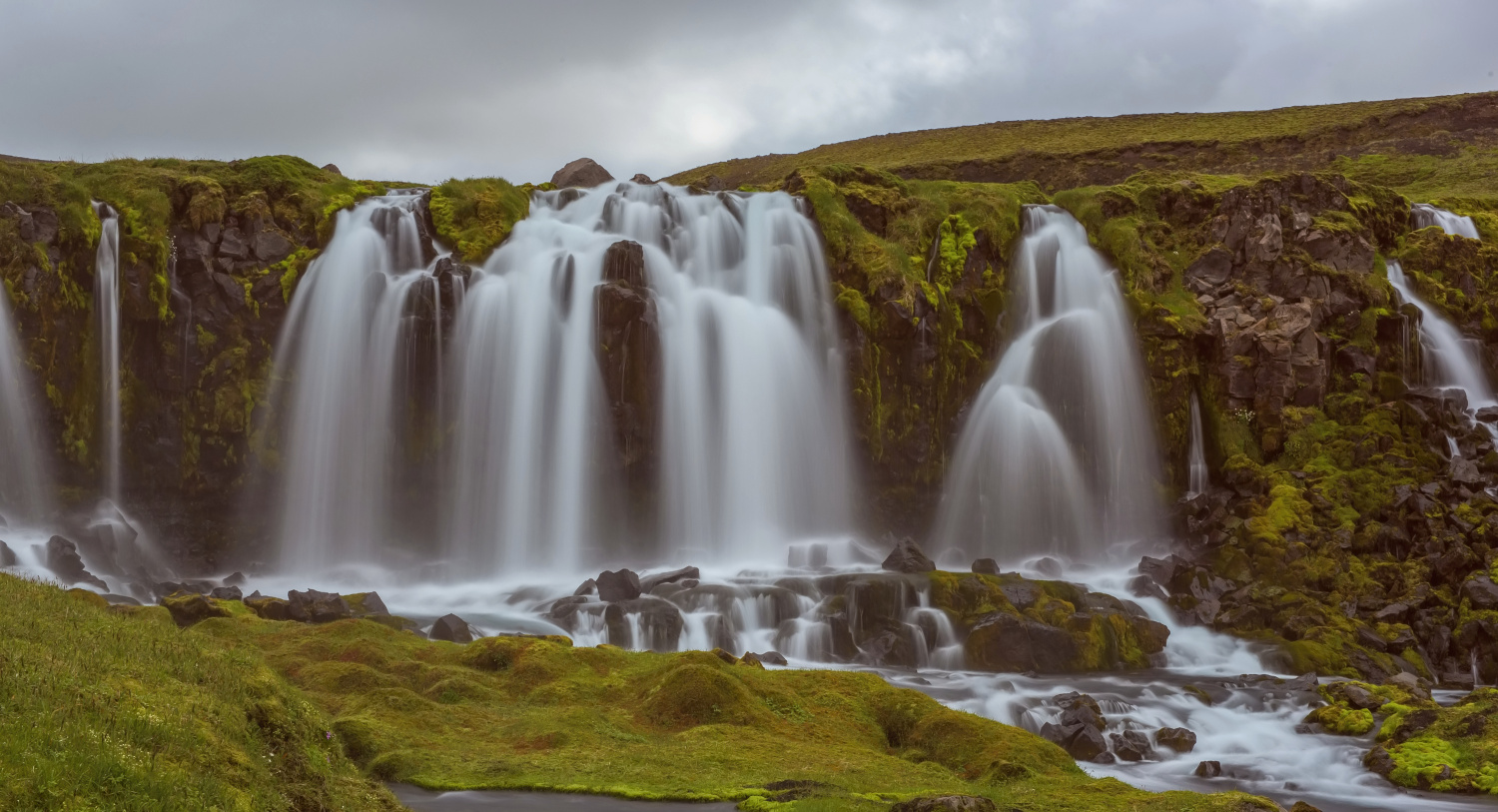 The Bláfjallakvísl Waterfall (Iceland)