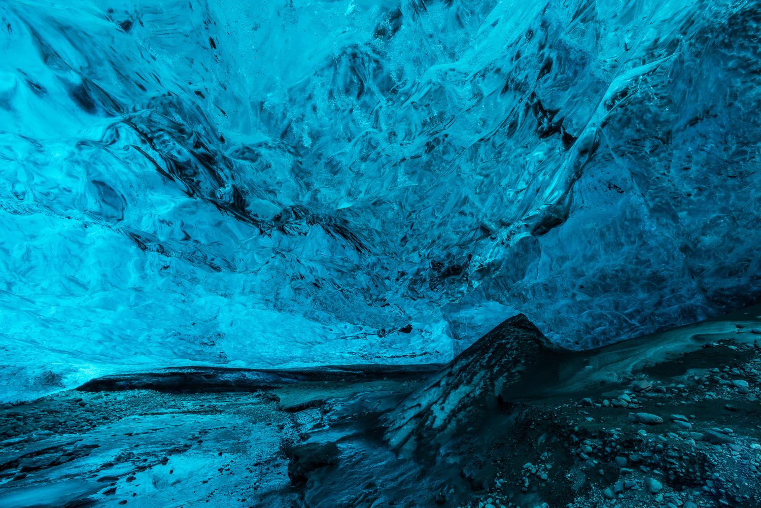 Ice Caves or Crystal Caves in Icelandic glaciers