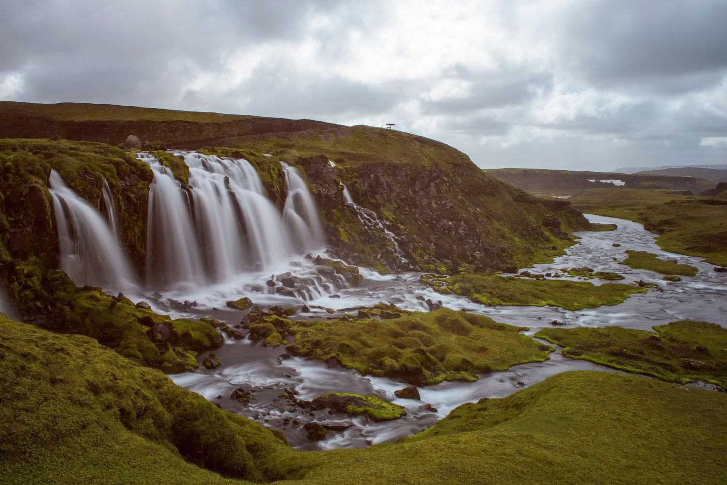 The Bláfjallakvísl Waterfall (Iceland)