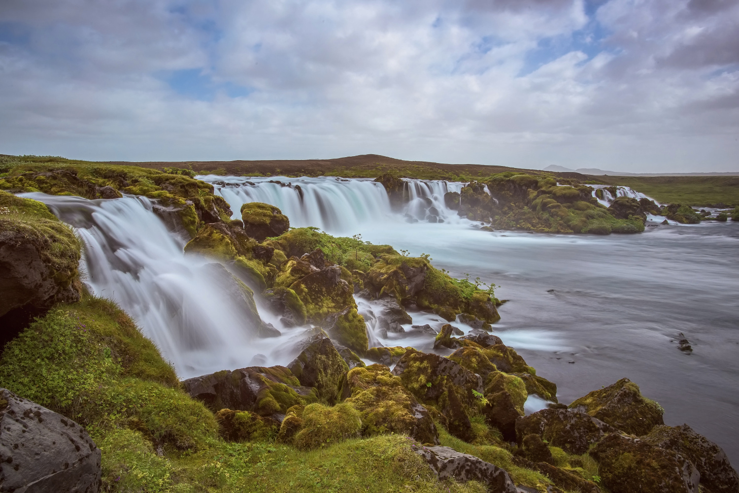 The Hólmsárfoss Waterfall (Iceland)