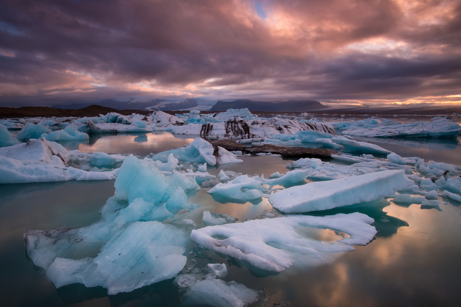 The Jokulsarlón Lake (Iceland)