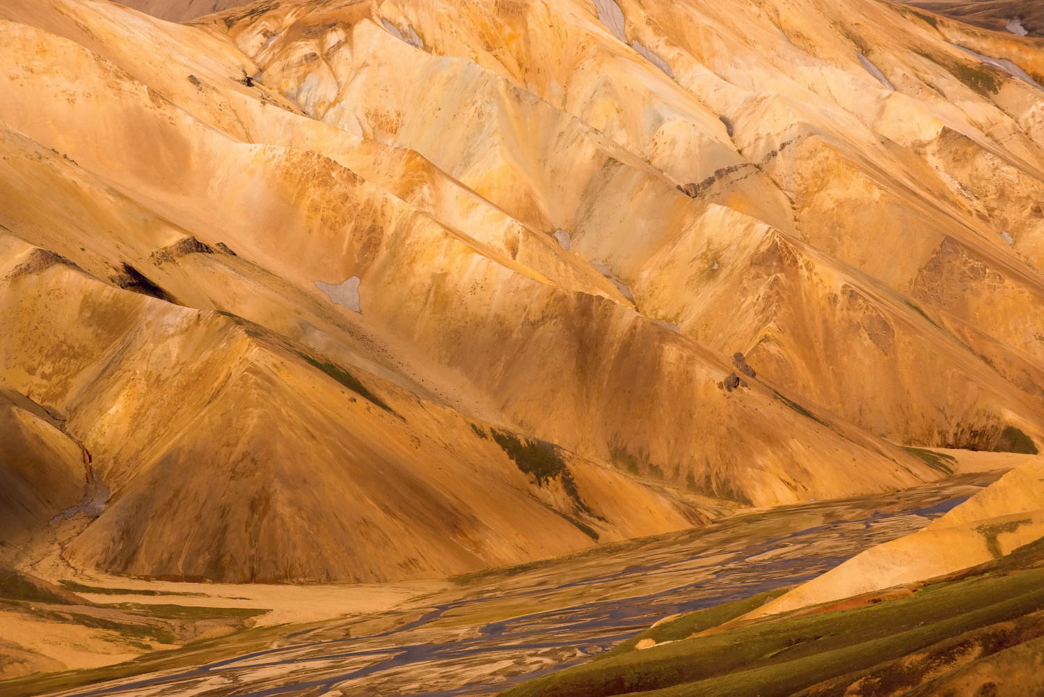 Landmannalaugar - the Highlands of Iceland