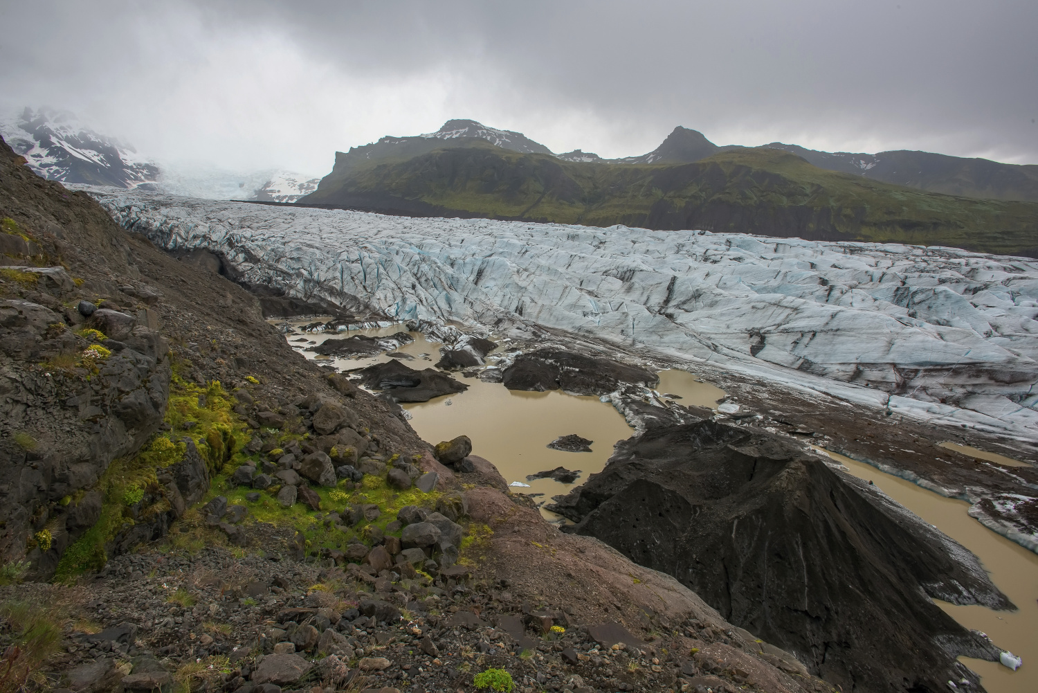 The Skaftafelljokull Glacier (Iceland)