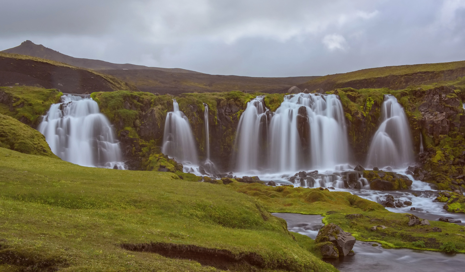 The Bláfjallakvísl Waterfall (Iceland)