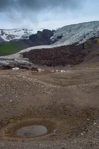 The Svínafellsjokull Glacier (Iceland)