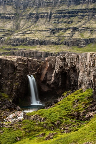 The Noname Waterfall (Iceland)